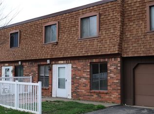 950 Wadsworth Rd #F-4, Medina, OH 44256