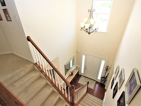 5th image of 118 McPhee Ln