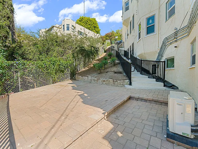 3212 Hamilton Way #10 — Photo 12