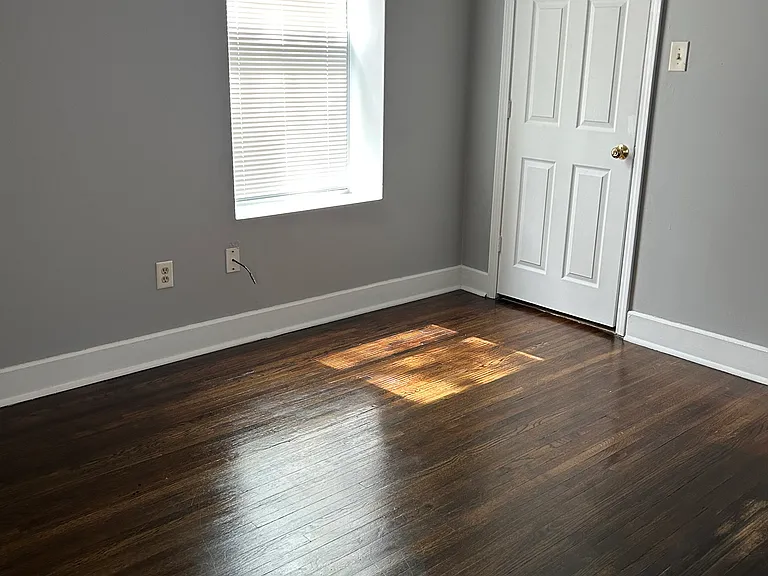 5934 Plymouth Ave — Photo 13