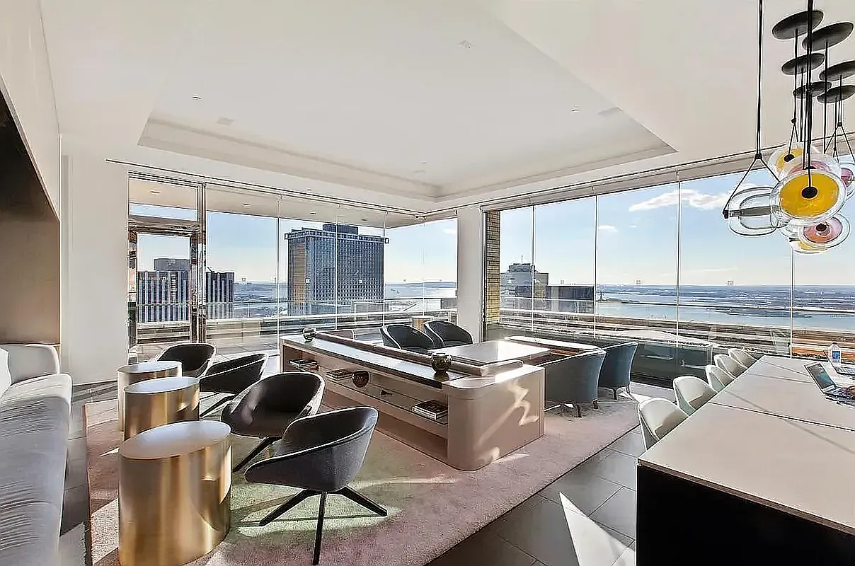 15 William Street — Photo 1