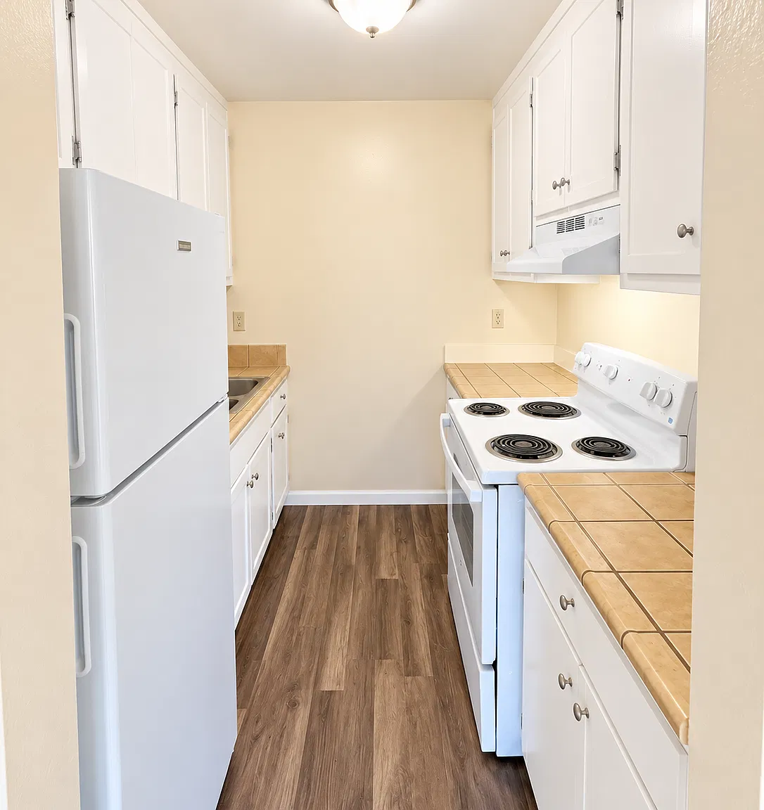 Concord Court Apartments — Photo 4