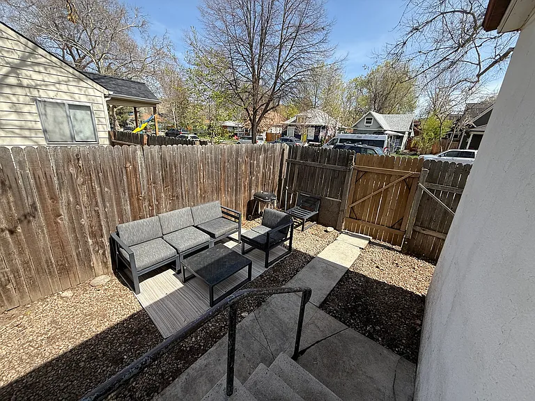 1402 W Lemp St — Photo 25