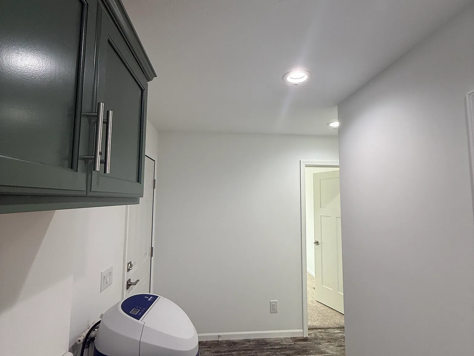 3 bed, 1400 sqft, $2,100 — Photo 4
