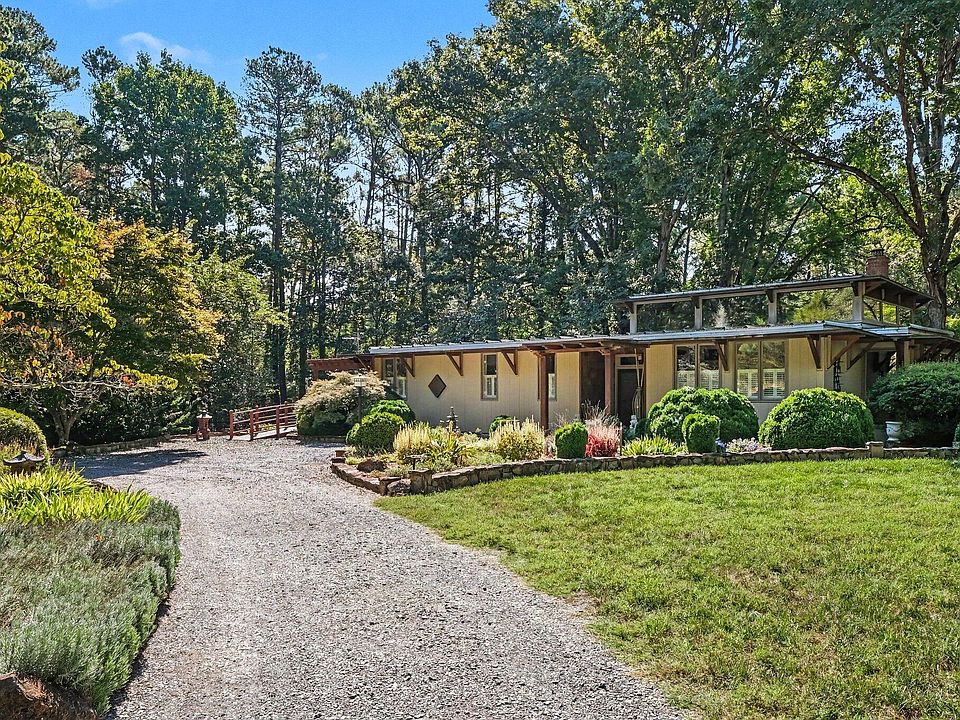 1st image of 51 Bynum Rd