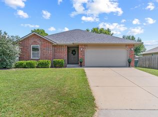 530 S Elgin Ave, Bolivar, MO 65613