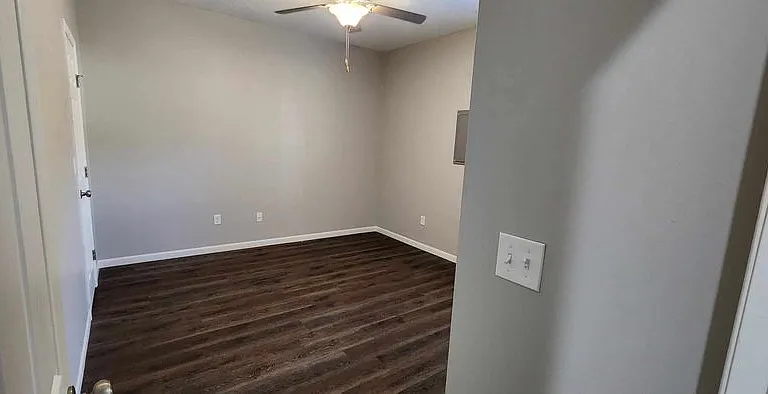 2325 N Burns Ave #2327 — Photo 11