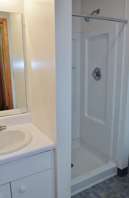 Studio, 525 sqft, $880 — Photo 2