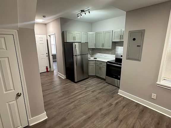 5th image of 2540 N 11th St #1