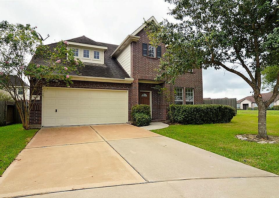 1st image of 3915 Travis Lake Ct