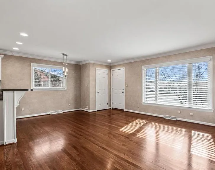 290 Winry Dr — Photo 8