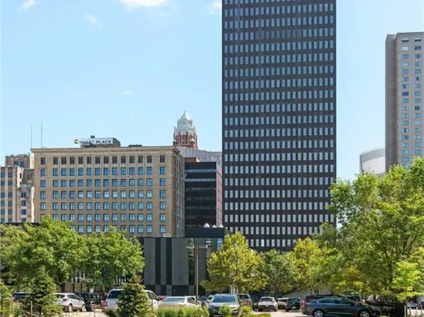 418 6th Ave Suite 1104, Des Moines, IA 50309