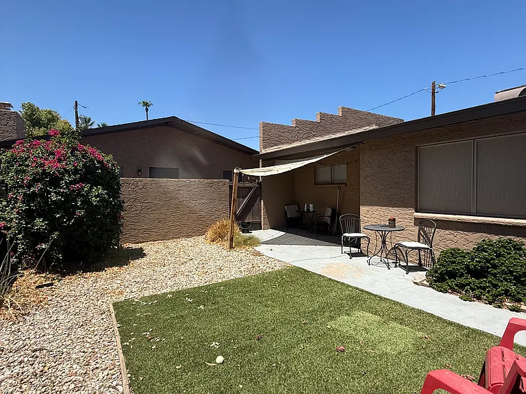4426 N 28th St #7 — Photo 12
