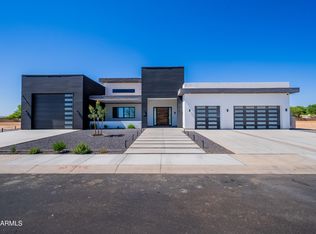 1672 E Powell Way, Gilbert, AZ 85298