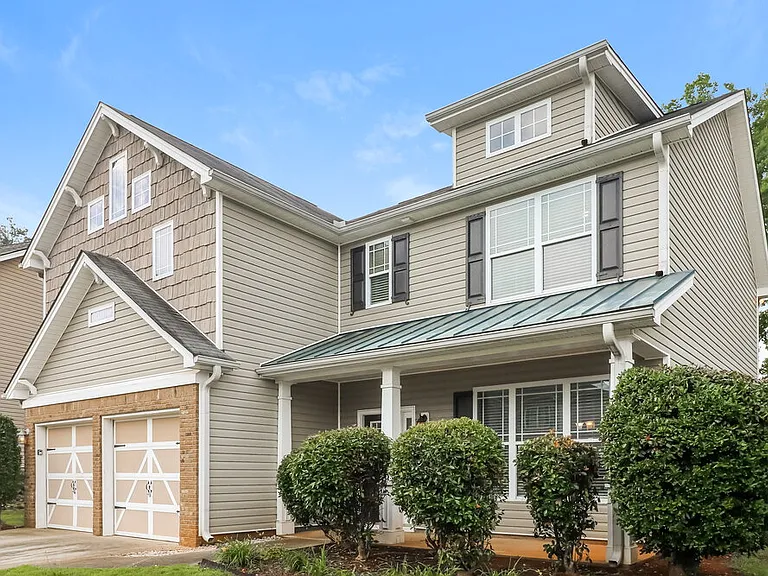 340 Darbys Run Ct — Photo 4