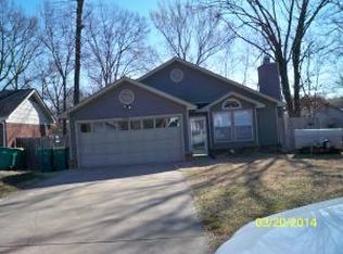 2204 S Greenwich Cv, Russellville, AR 72802