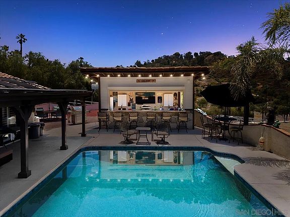 3rd image of 11389 Reidy Canyon Pl