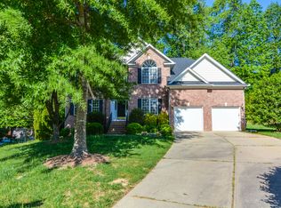 112 Drakewood Pl, Cary, NC 27518