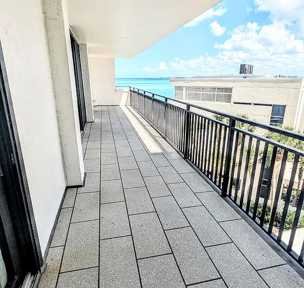 4822 Ocean Blvd #5F — Photo 8
