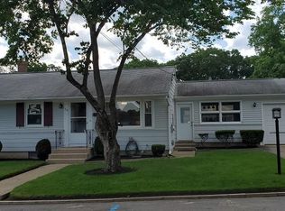 19 Sheffield Ave, Coventry, RI 02816