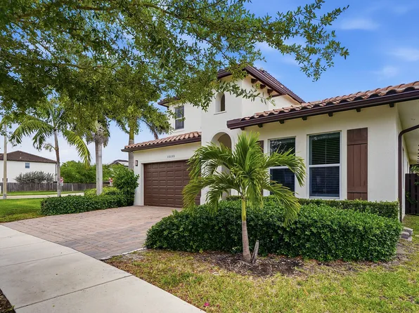 15155 SW 176th Lane, Miami, FL 33187