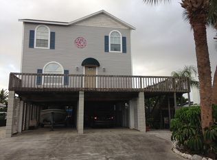 311 Jefferson Ct, Fort Myers Beach, FL 33931