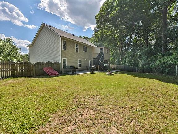 2nd image of 4432 Beaverton Cir