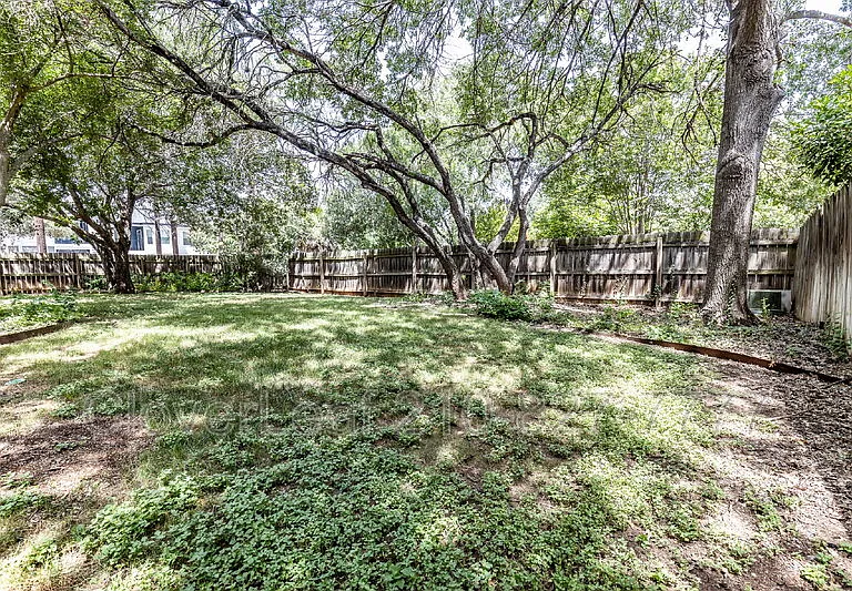 417 Sunrise Canyon Dr — Photo 42