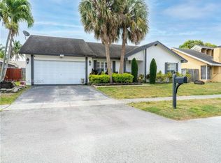 7354 NW 49th Ct, Lauderhill, FL 33319