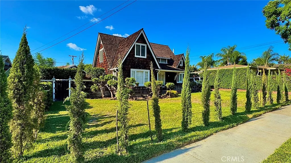 3 bed, 1628 sqft, $4,500 — Photo 1