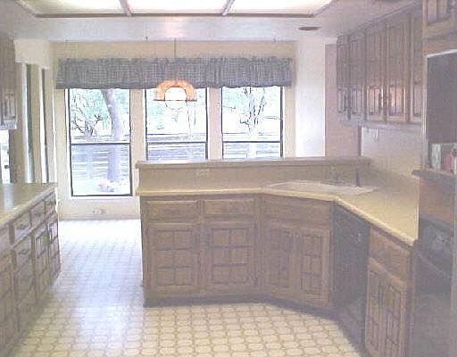 4th image of 15010 ELM PARK DR