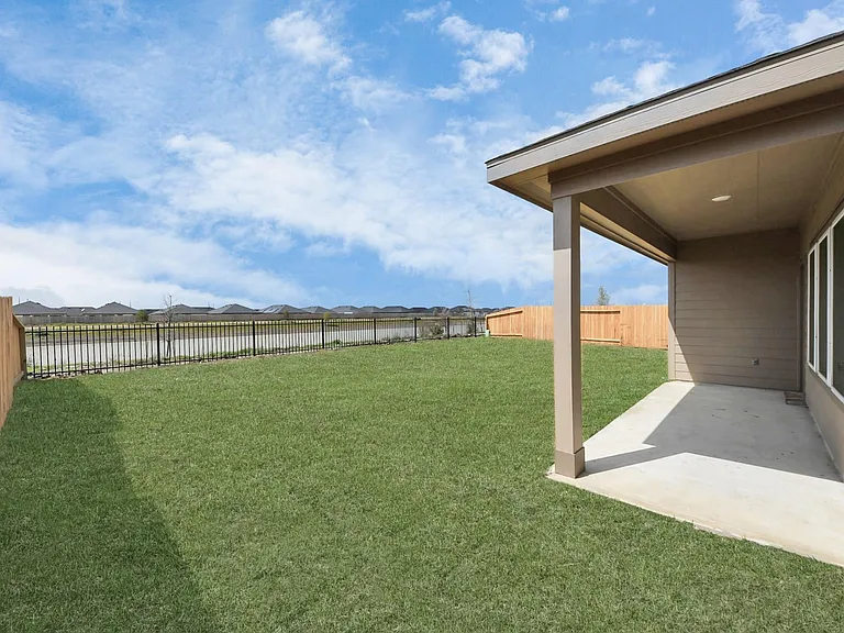 8550 Tropical Breeze Way — Photo 49