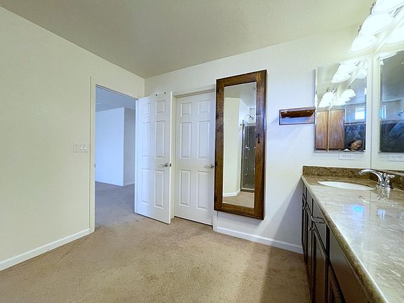 4th image of 5237 Ledgewood Creek Ave