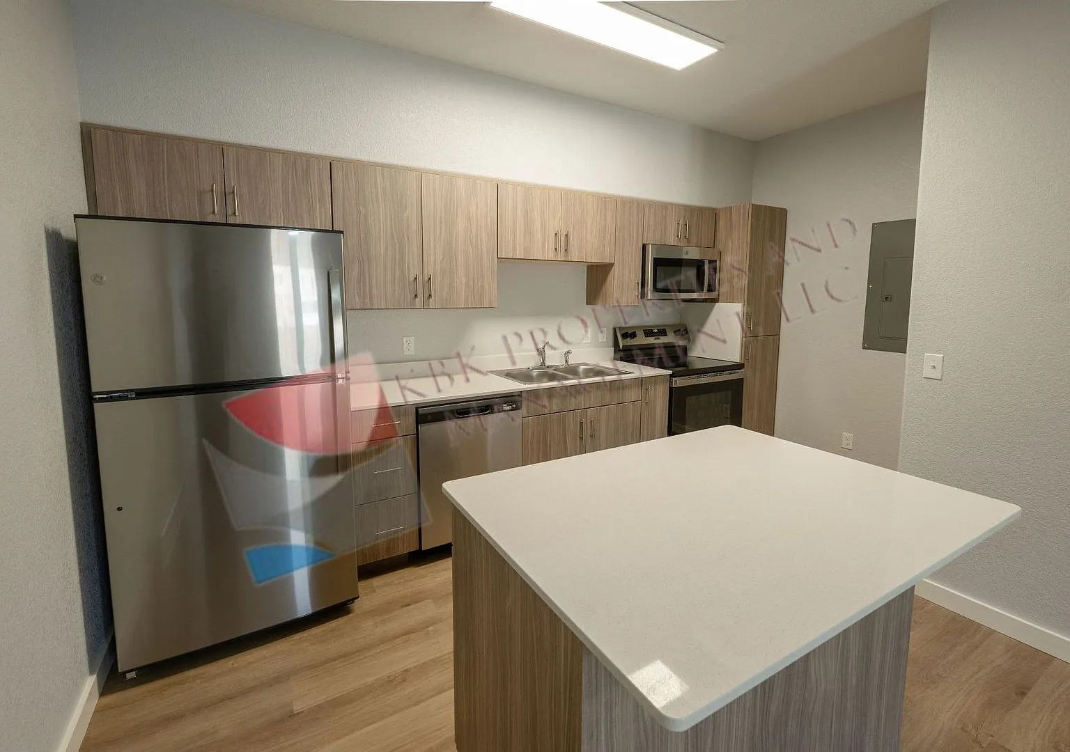 Loma Vista — Photo 3