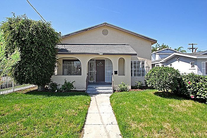 1st image of 6521 Raymond Ave