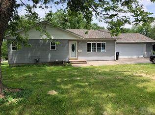 2716 Kenwood St, Ottumwa, IA 52501