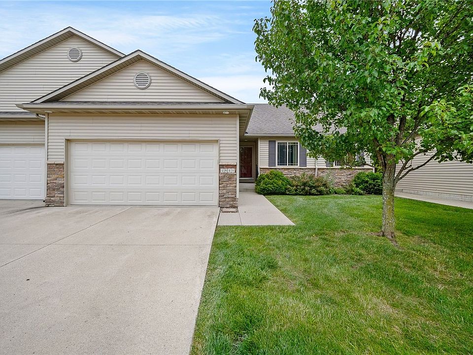 1st image of 1511 NE Falstaff Ln