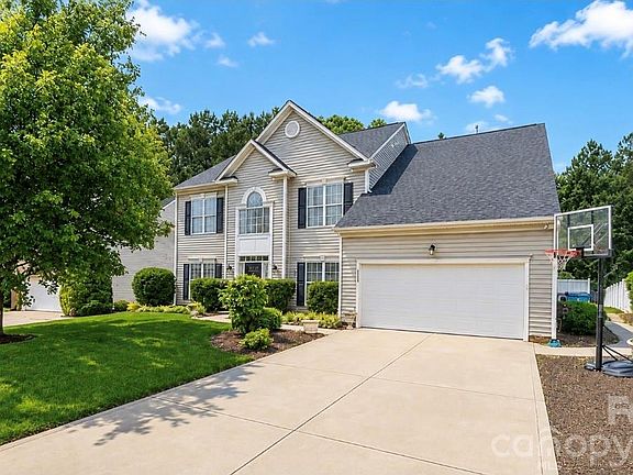 2nd image of 2435 Smith Cove Rd