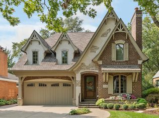 330 S Edgewood Ave, La Grange, IL 60525