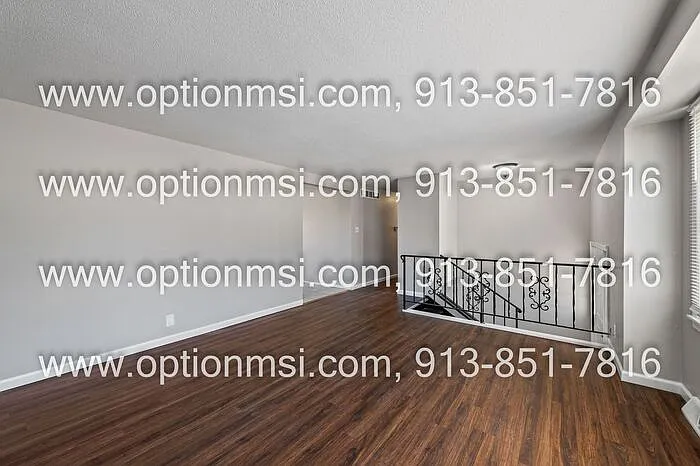 4508 NW 50th Ter — Photo 7