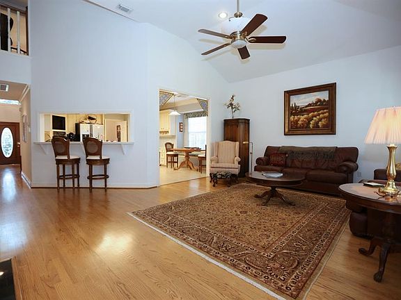 4th image of 4619 Park Ct
