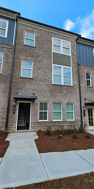 908 Colton Dr