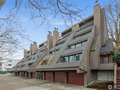 3030 14th Avenue W #304, Seattle, WA, 98119