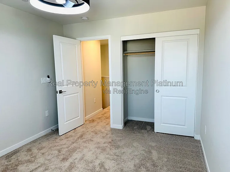 616 Ophelia Ave — Photo 17