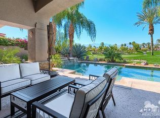 407 Tomahawk Dr, Palm Desert, CA 92211