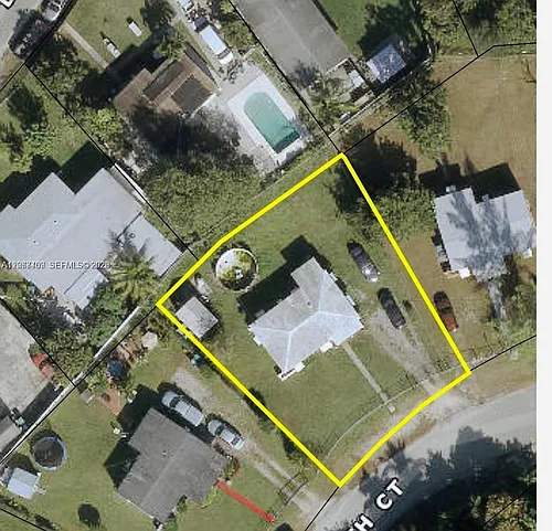 12330 NW 17th Ct Photo 1