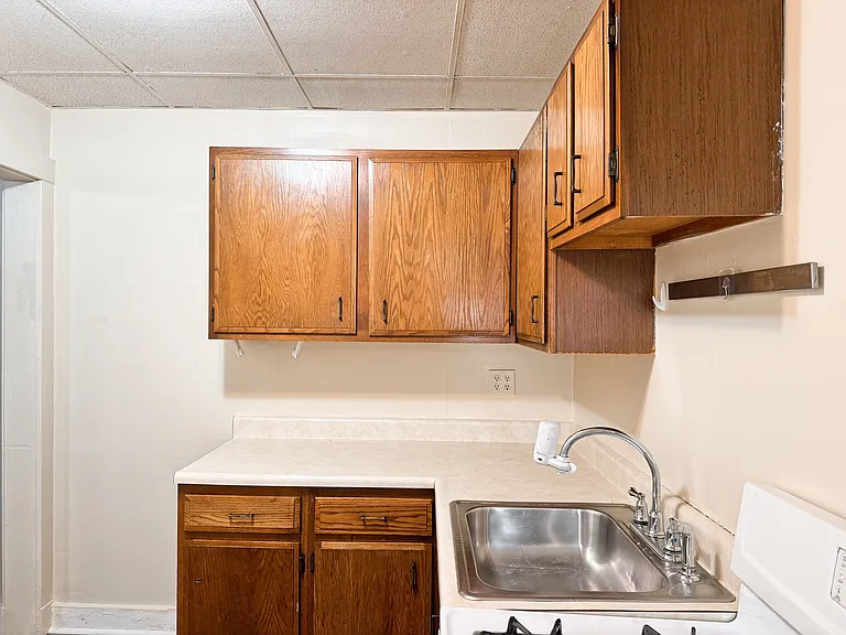 5727 Phillips Ave #1 — Photo 15