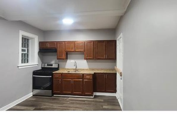 822 E 82nd St APT 3