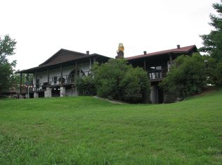 2026 Day Rd, Walnut Shade, MO 65771