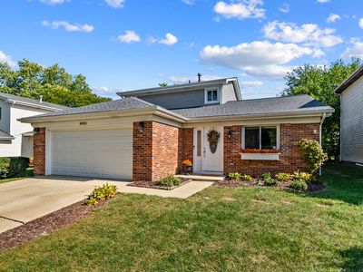 6831 Dove Ave, Woodridge, IL, 60517